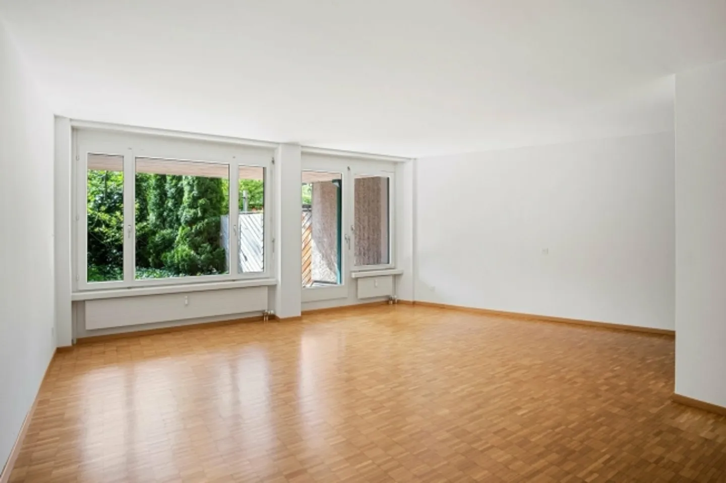 «Schöne und zentrale 2.5-Zimmerwohnung!» - Foto 2 von 6