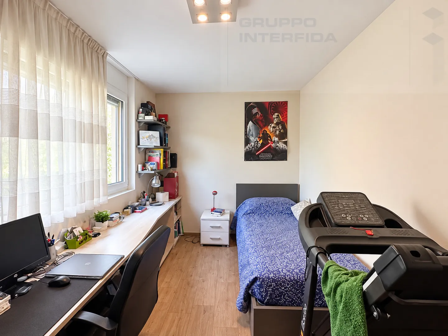 APPARTEMENT SPACIEUX AVEC JARDIN DANS UN CONDOMINIUM PRESTIGIEUX - Photo 8 sur 18