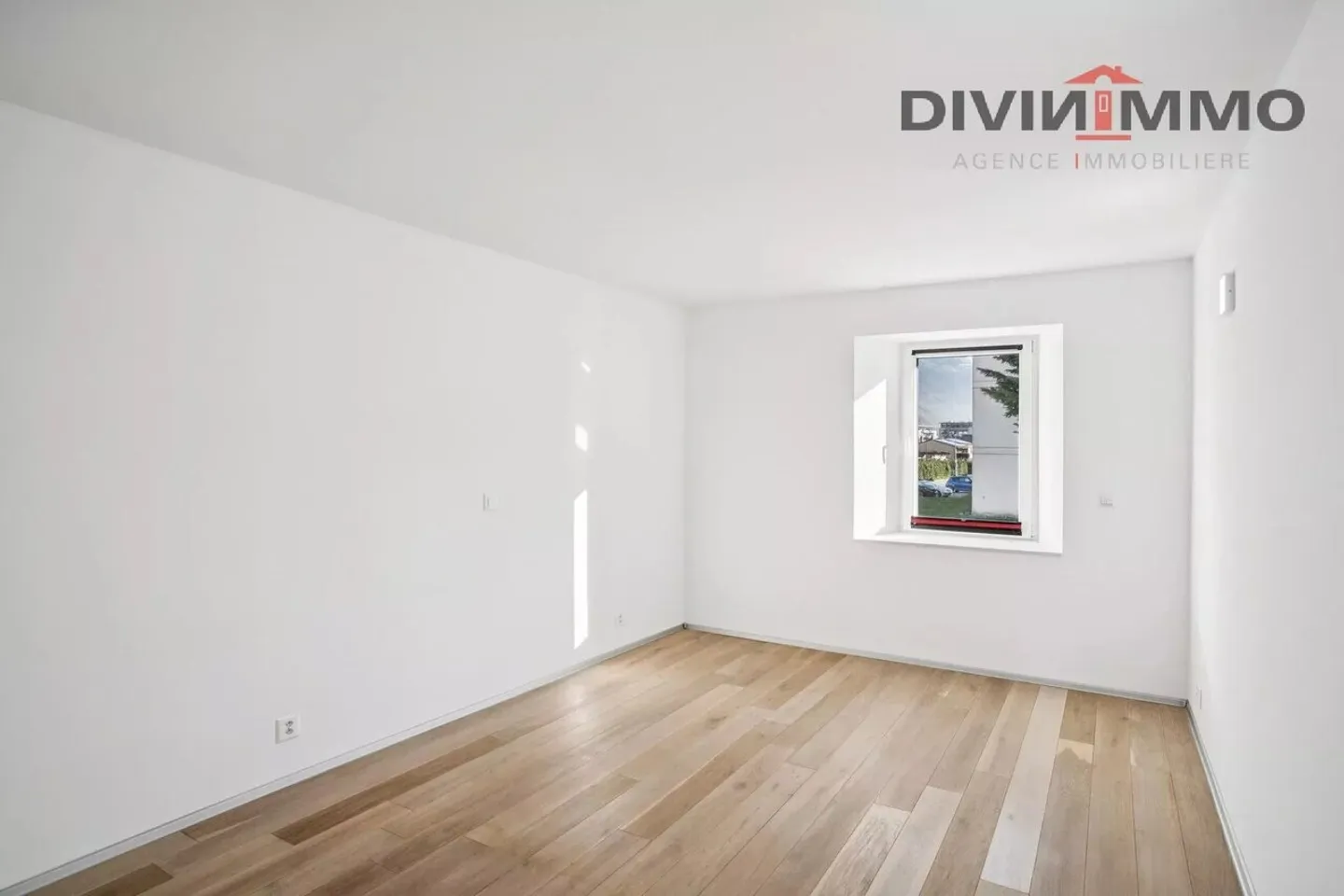 Charming 4.5-Room Apartment - Photo 6 of 9