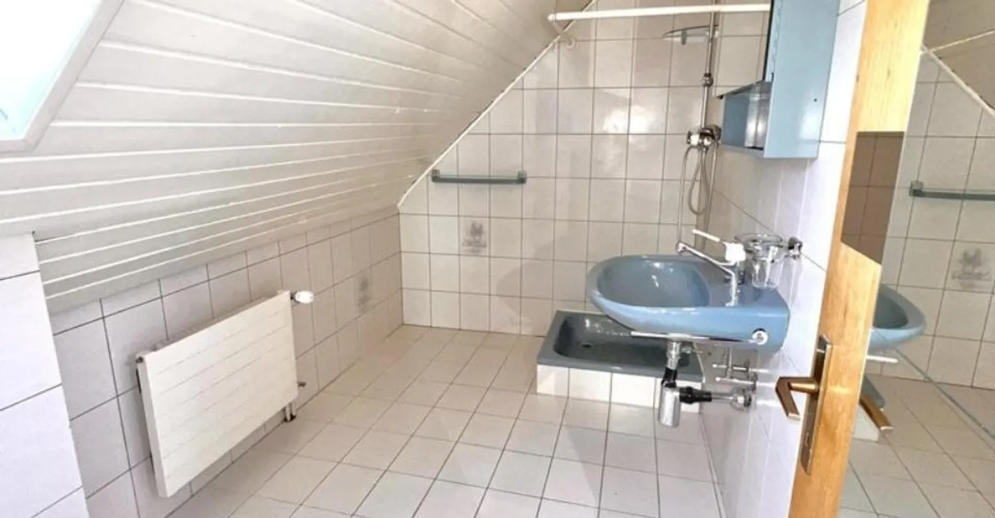 A lovely 2.5 room apartment for rent in Corcelles NE - Photo 4 of 6