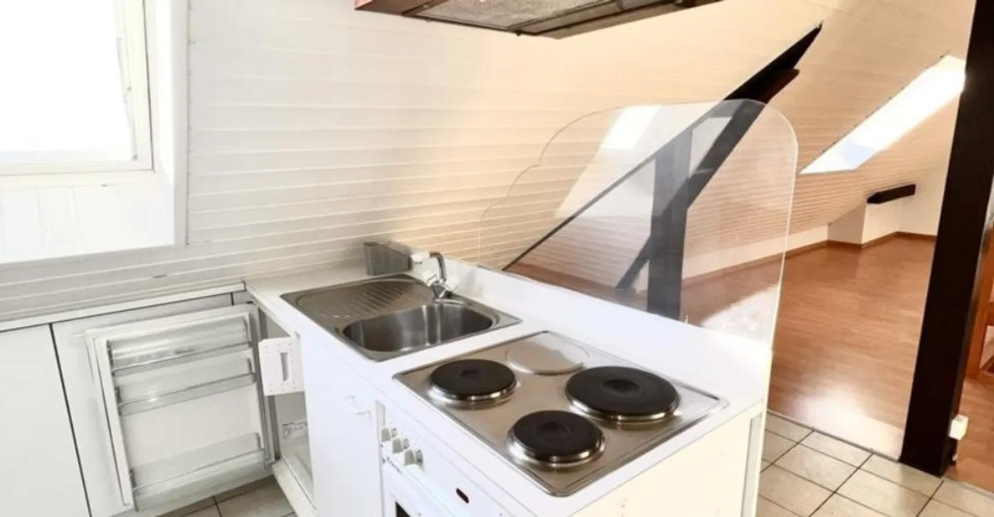 A lovely 2.5 room apartment for rent in Corcelles NE - Photo 5 of 6