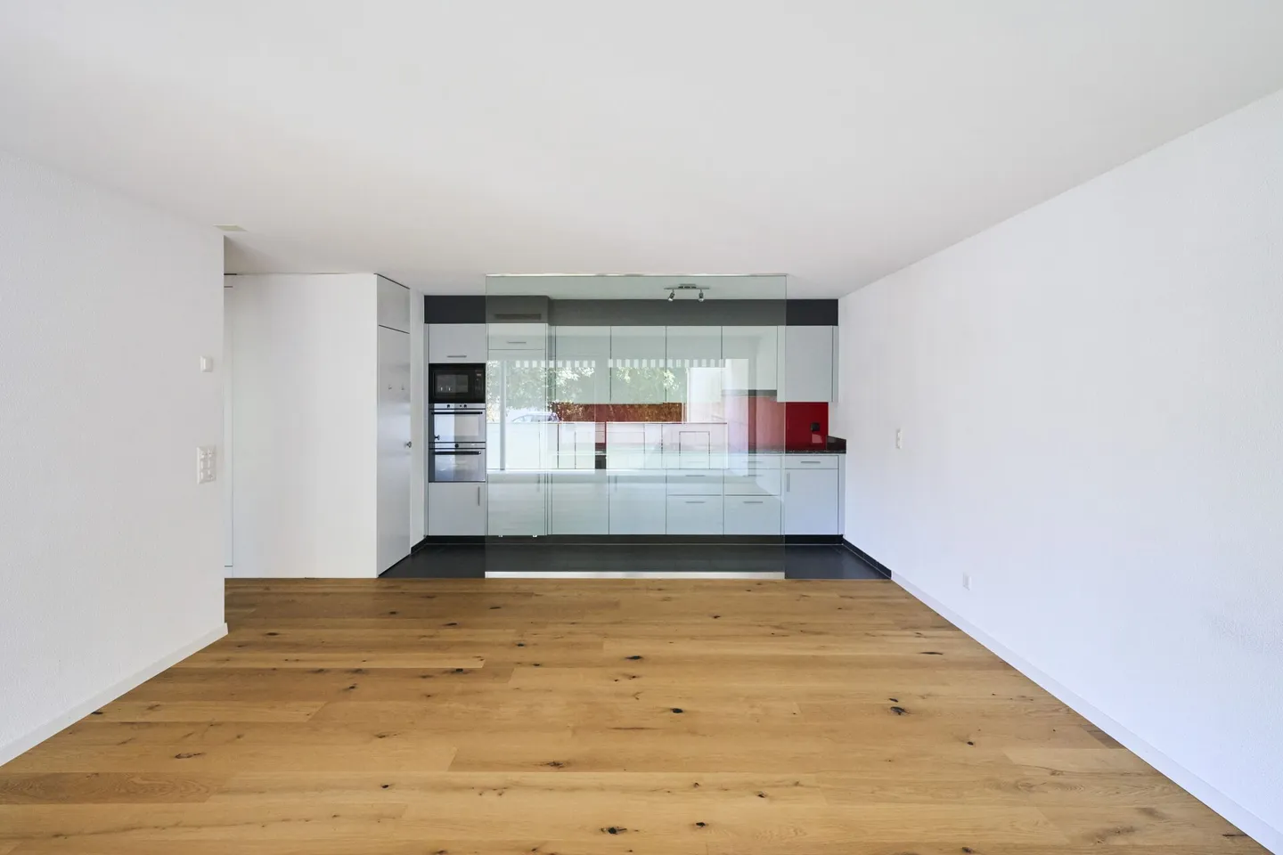 Moderne Wohnung an zentraler Lage in Wil - Photo 1 of 9