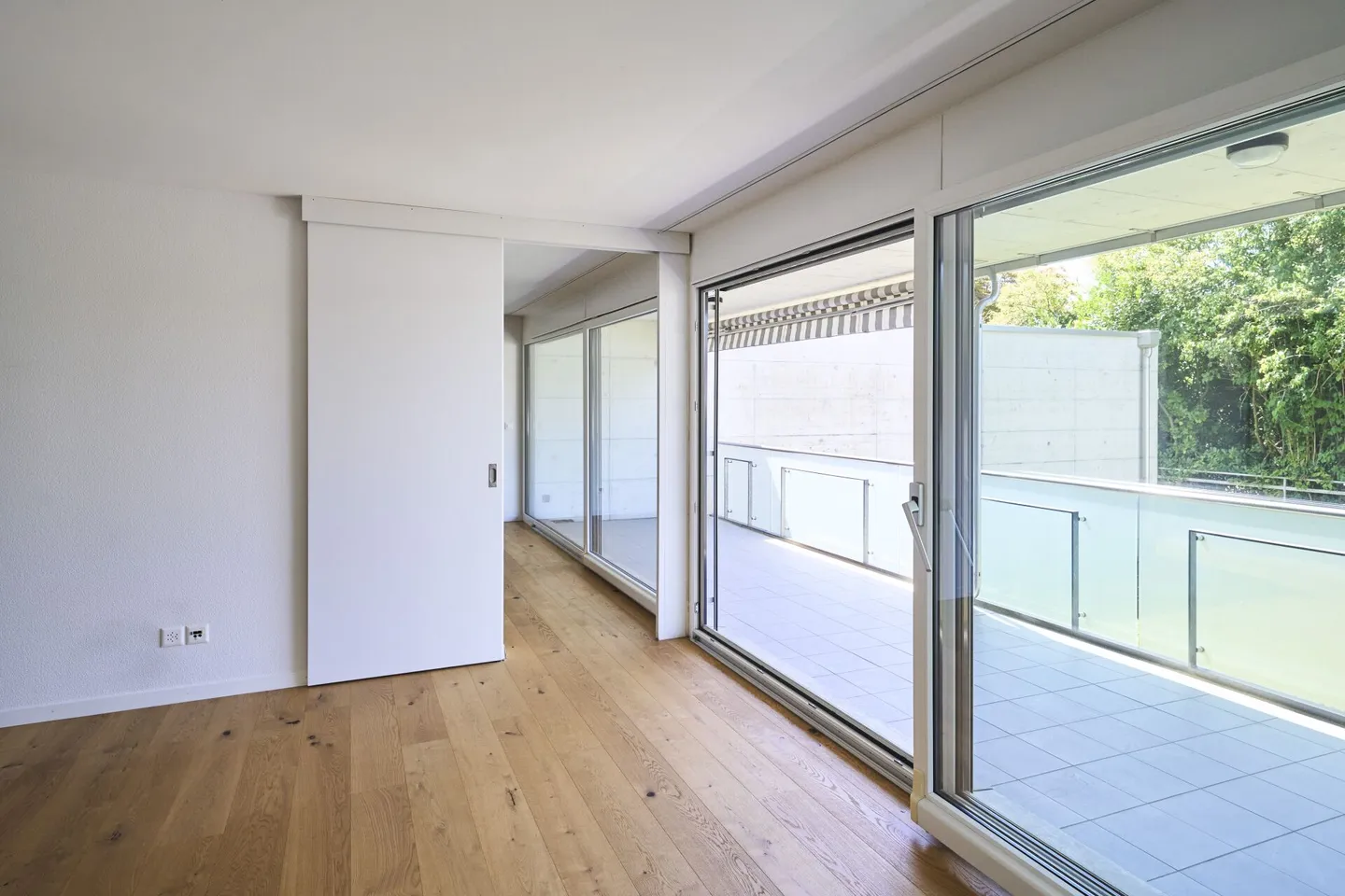 Moderne Wohnung an zentraler Lage in Wil - Photo 3 of 9