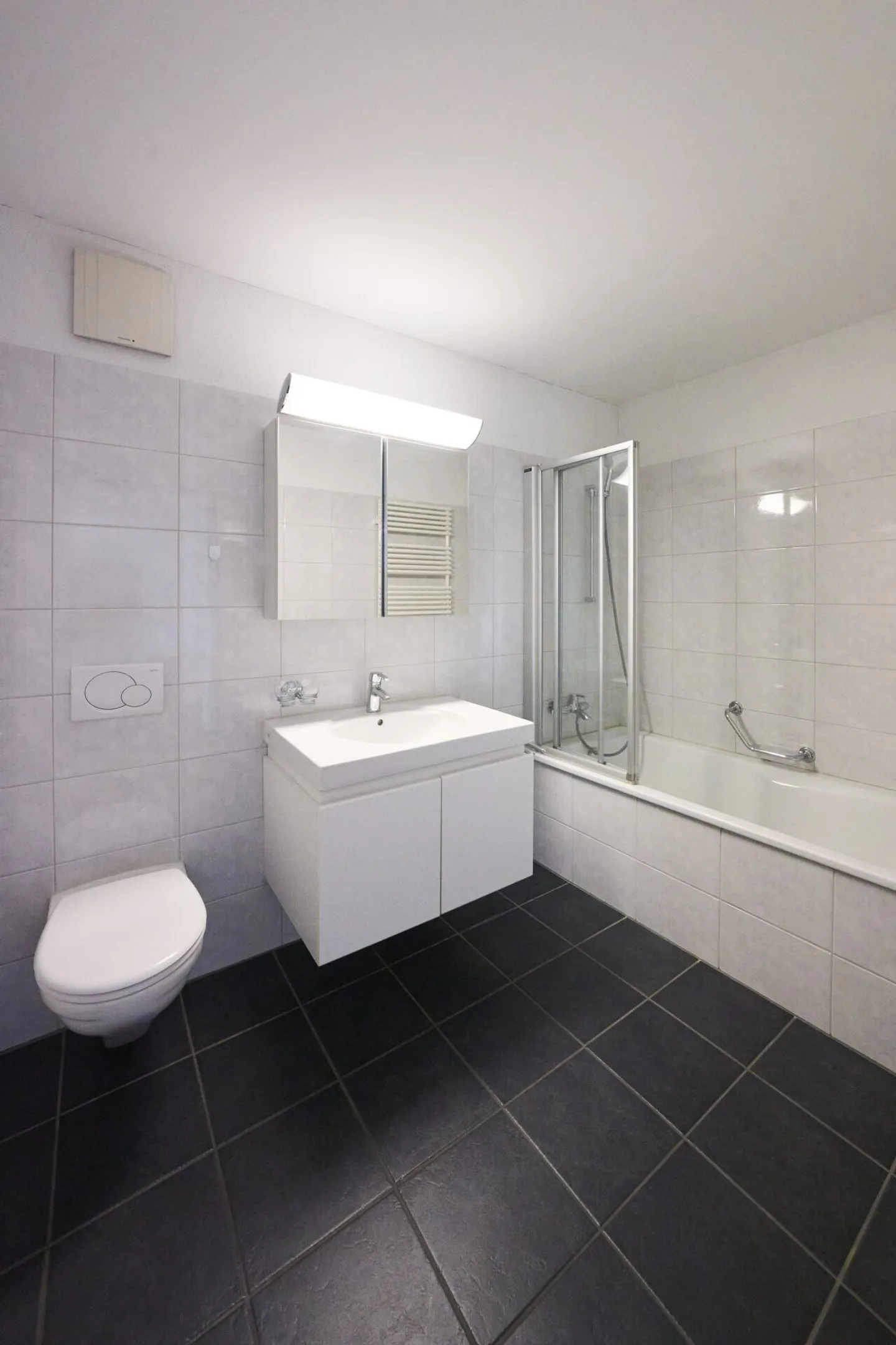 Moderne Wohnung an zentraler Lage in Wil - Photo 7 of 9