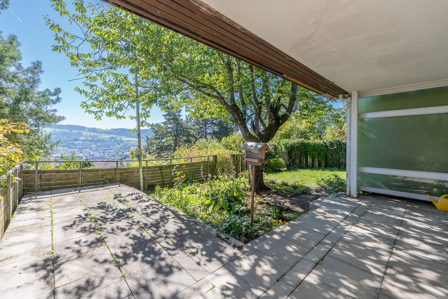 Oggetto di ristrutturazione: grande casa unifamiliare in posizione privilegiata - Foto 3 di 11