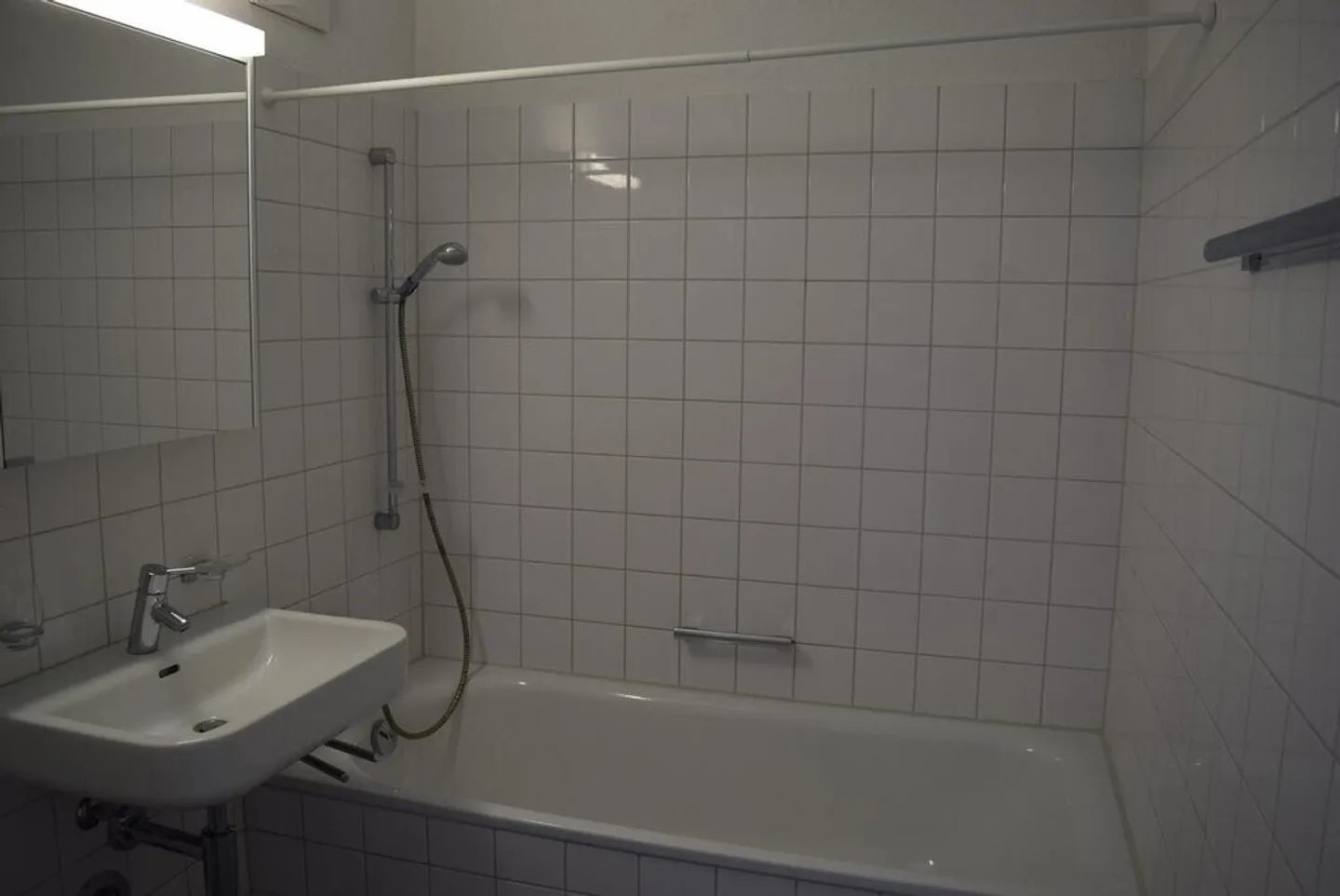 Urban Living in the Heart of Oerlikon - Photo 3 of 7