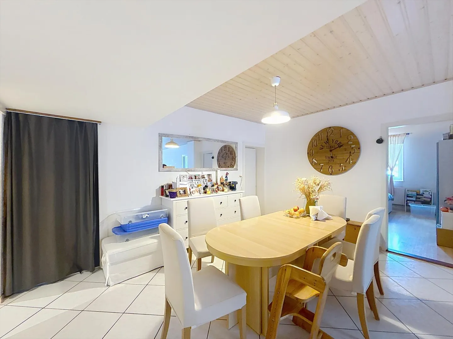 4,5-Zimmer-Wohnung - Foto 2 von 8