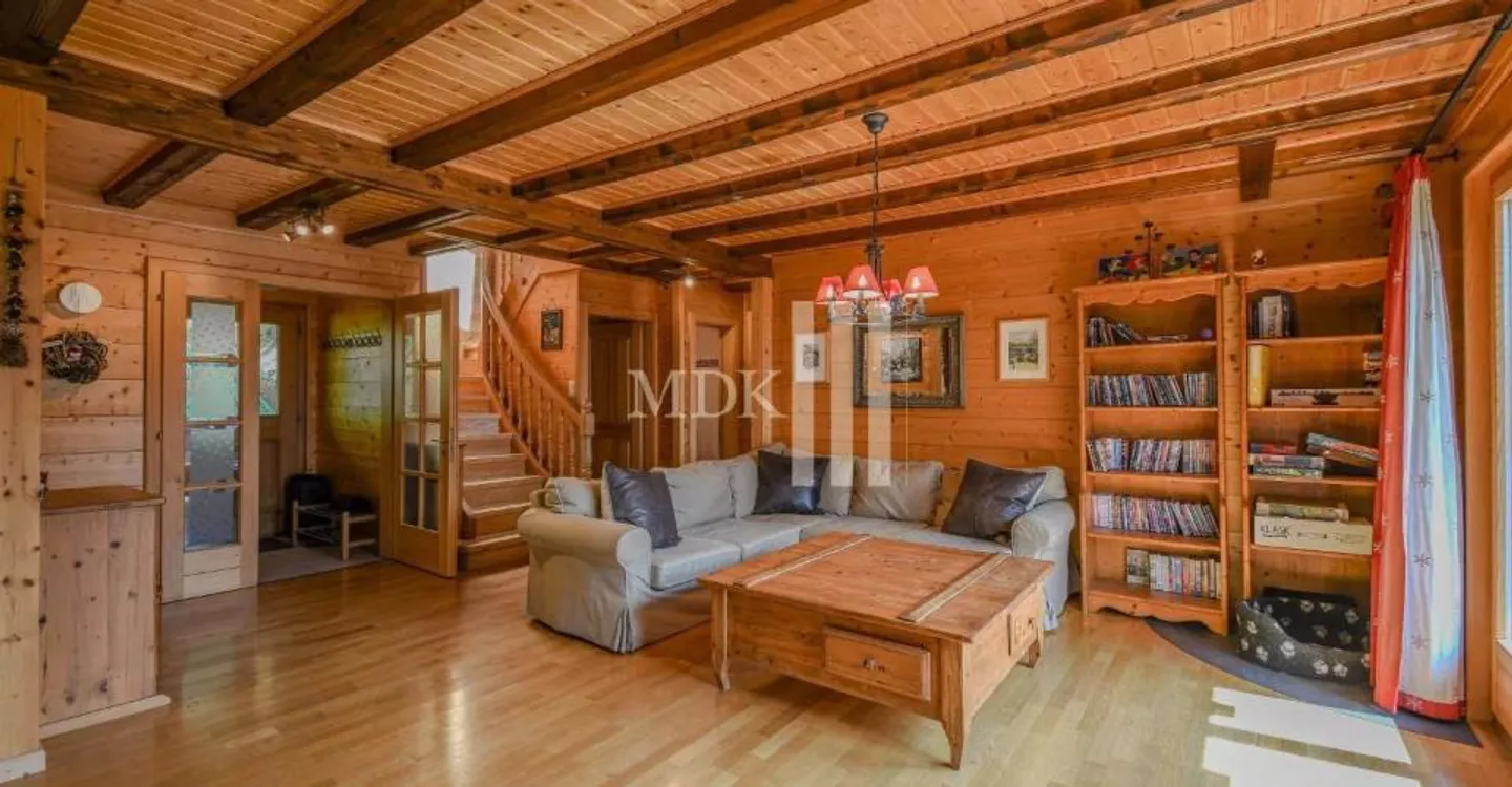Charming Chalet in Champéry - Photo 1 of 11