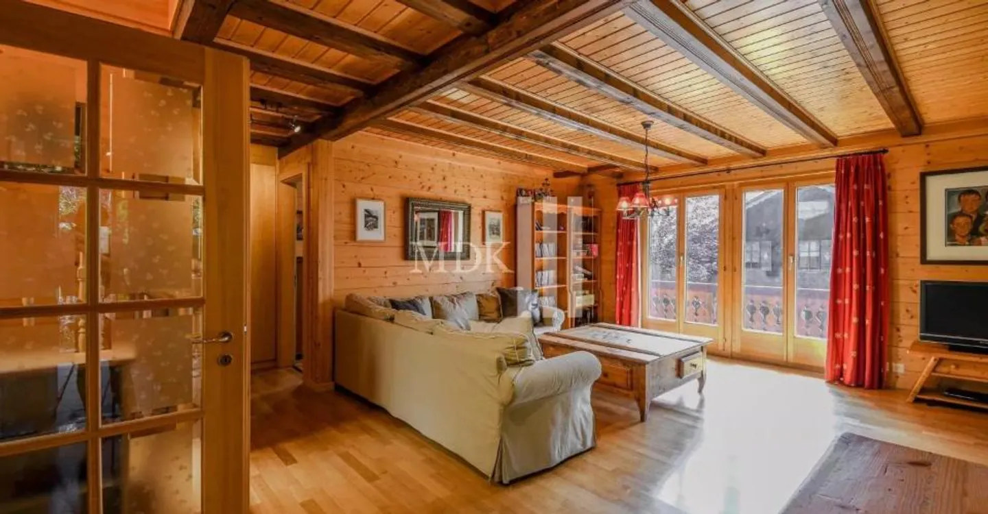 Charming Chalet in Champéry - Photo 2 of 11