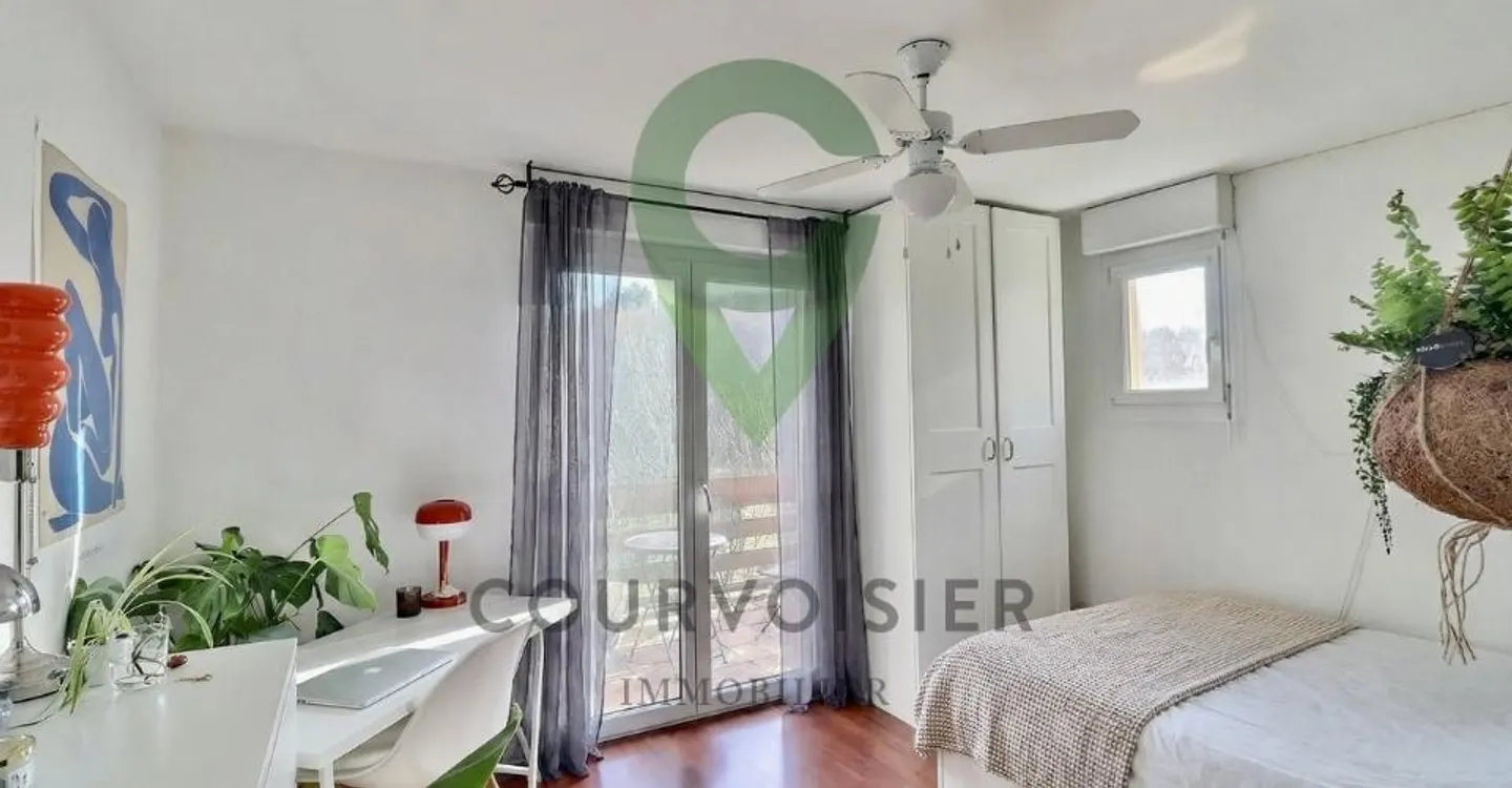 Maison spacieuse avec appartement - Photo 9 sur 13