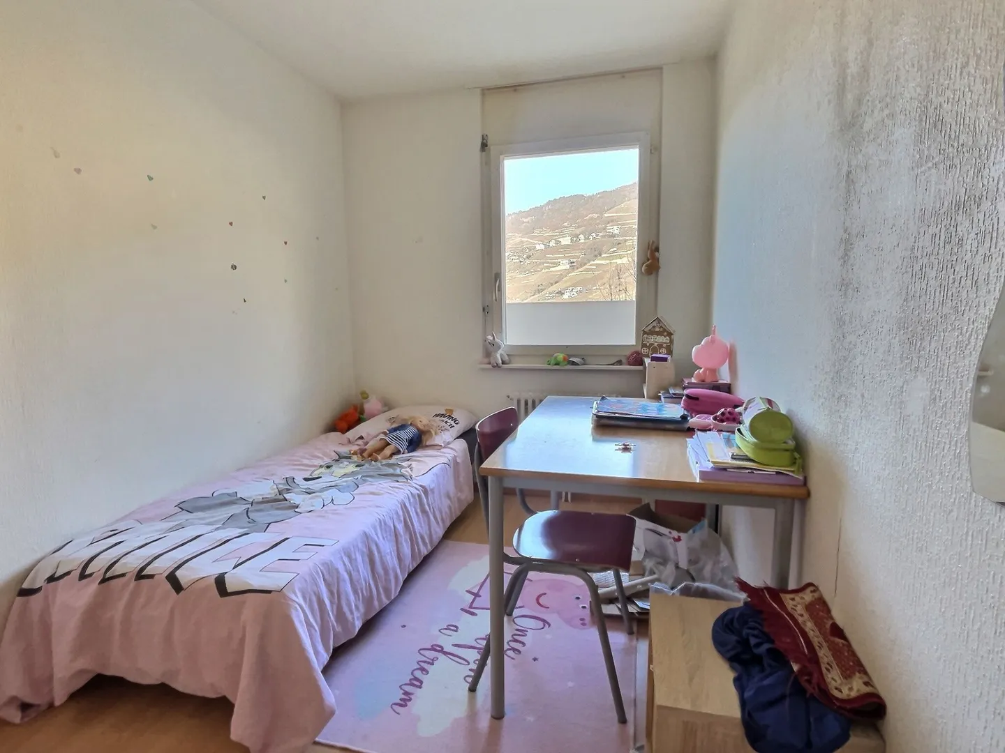 Charming 4.5 Room Apartment - Photo 6 of 11