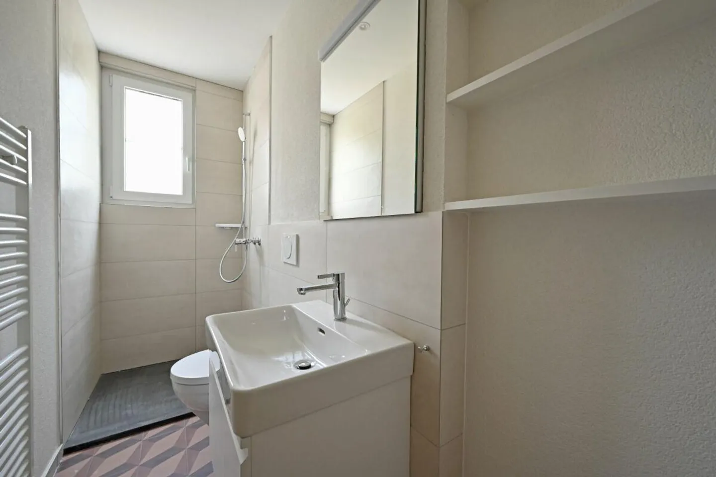 Renovated 3-room apartments in the popular Länggassquartier in Bern - Photo 8 of 9