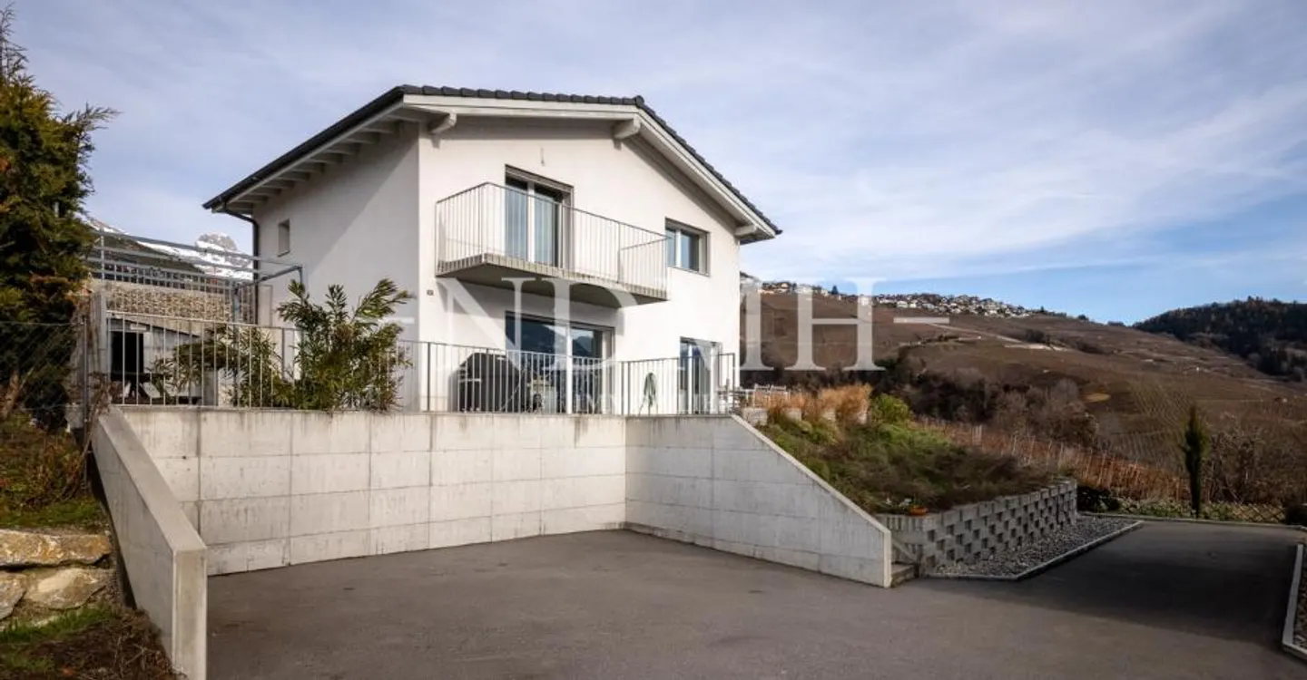 Villa spacieuse avec jardin - Photo 8 sur 8