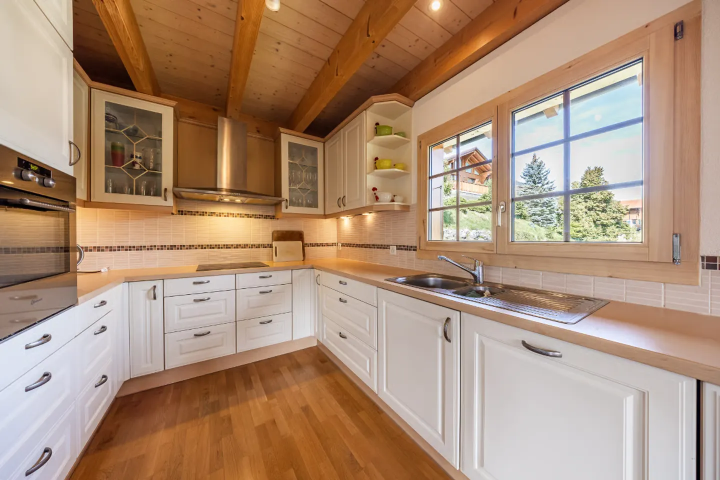 Généreux chalet au calme et avec vue panoramique - Foto 7 di 13