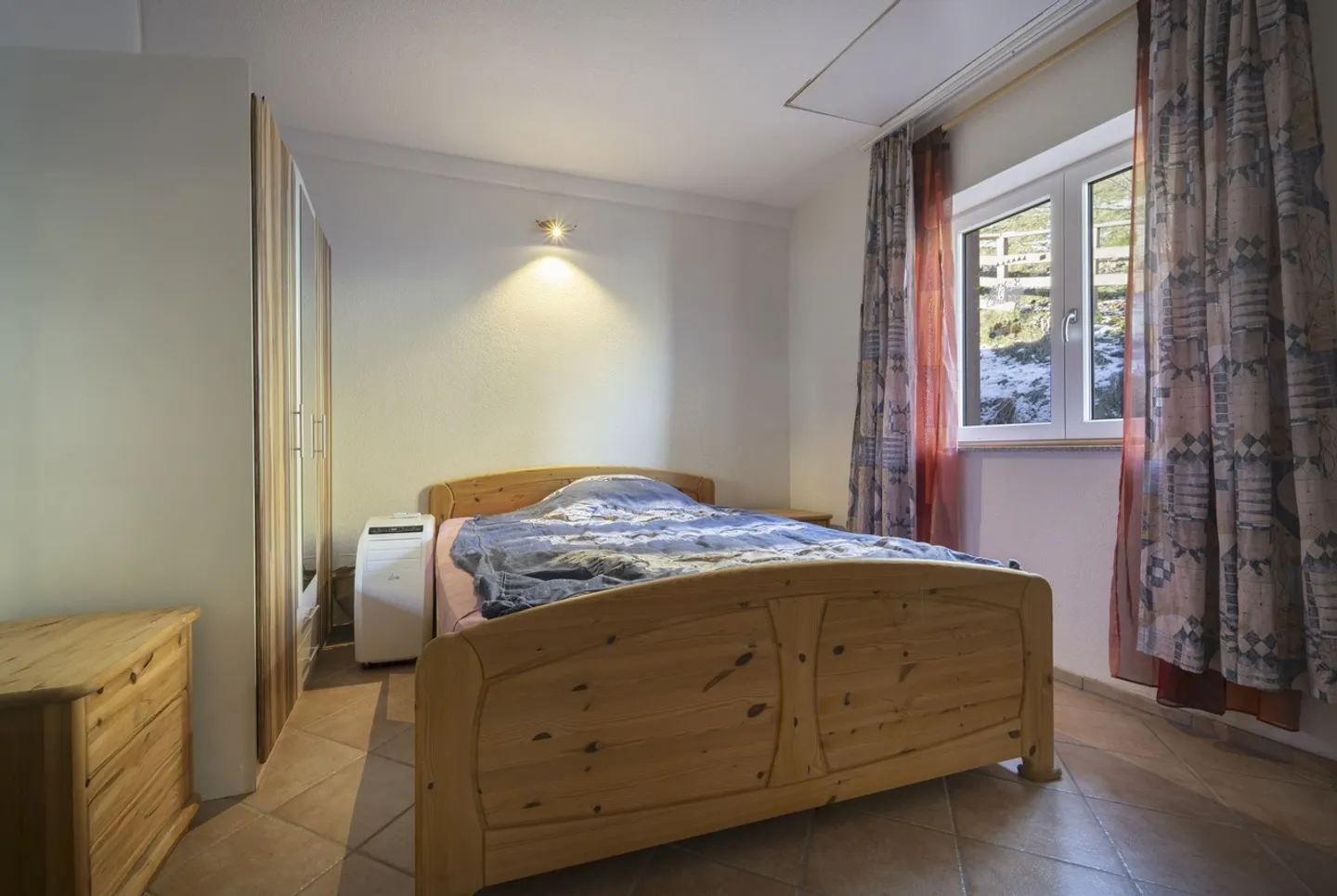 APPARTAMENTO CON GARAGE E BALCONE - VISTA PANORAMICA - IN ESCLUSIVA - Foto 7 di 9