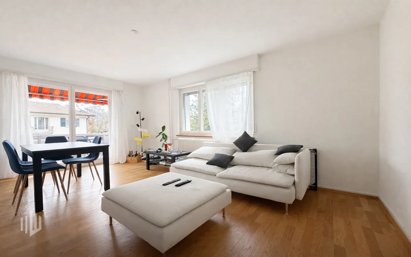 ImmoWyss -  Grosszügige 2-Zimmerwohnung im Hochparterre in Hünibach - Photo 3 sur 8