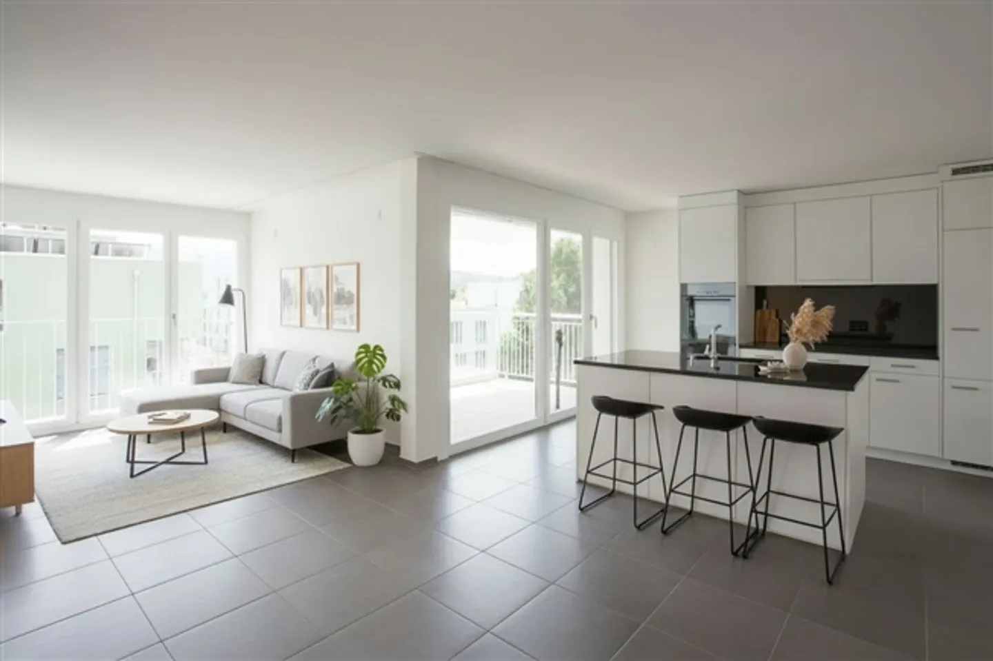 Appartamento 4.5 locali a Uznach, 3° piano con ascensore - Foto 3 di 6