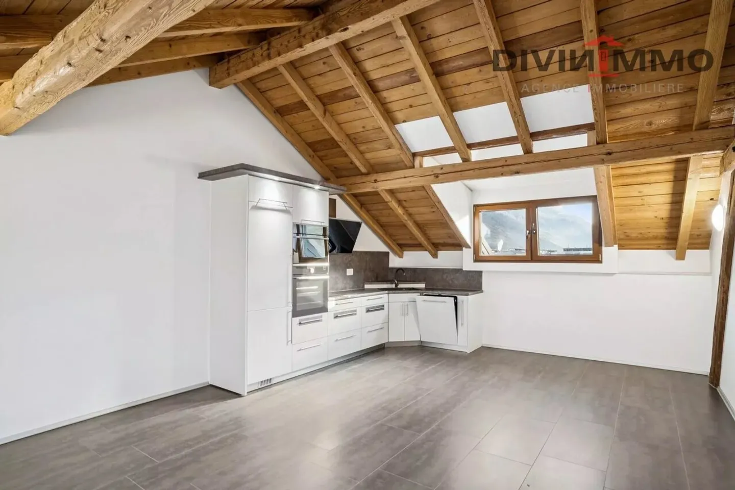 Charming Attic Apartment - Photo 2 of 10