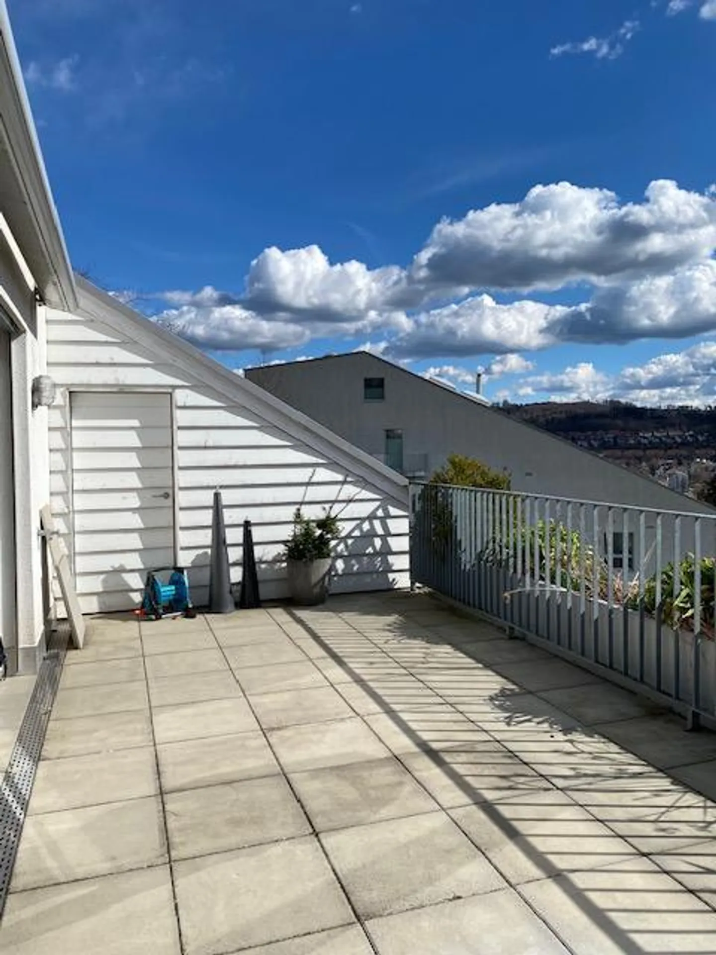 Exklusive 6.5-Zimmer-Attika-Terrassenwohnung an Top-Lage in Winterthur - Foto 5 von 13