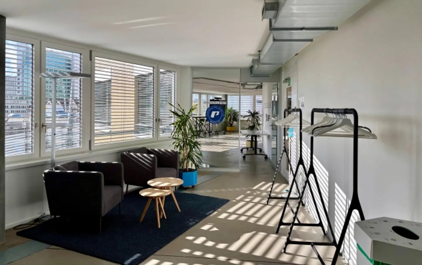 Commercial for rent, Hönggerstrasse 65 (Zürich, Switzerland) - Photo 2 of 6