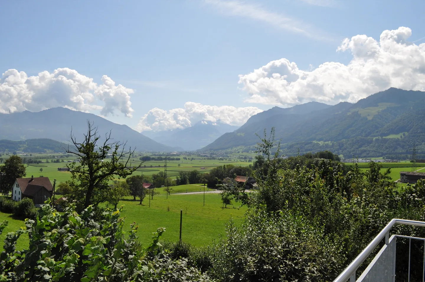 Maison individuelle de 7,5 pièces avec vue panoramique - Photo 2 sur 15