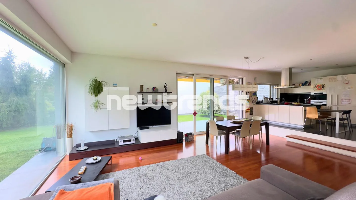 Breganzona – Villa avec 6,5 chambres, jardin privé et totale intimité - Photo 25 sur 30