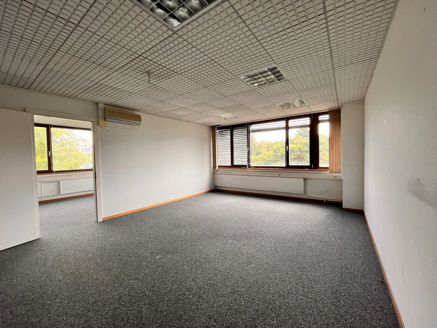 Spazio ufficio in affitto - Foto 4 di 4