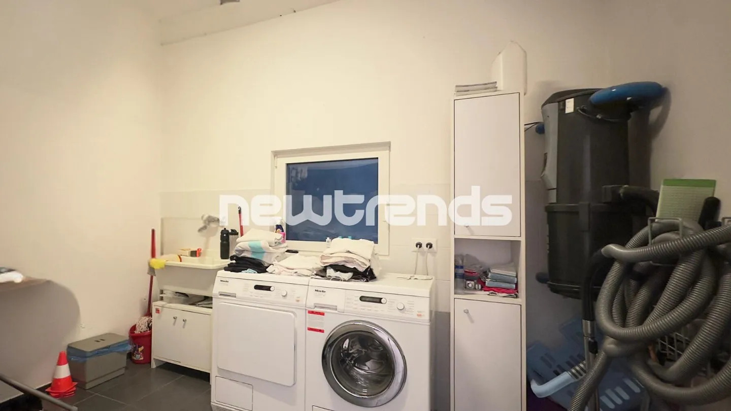 Breganzona – Villa avec 6,5 chambres, jardin privé et totale intimité - Photo 22 sur 30