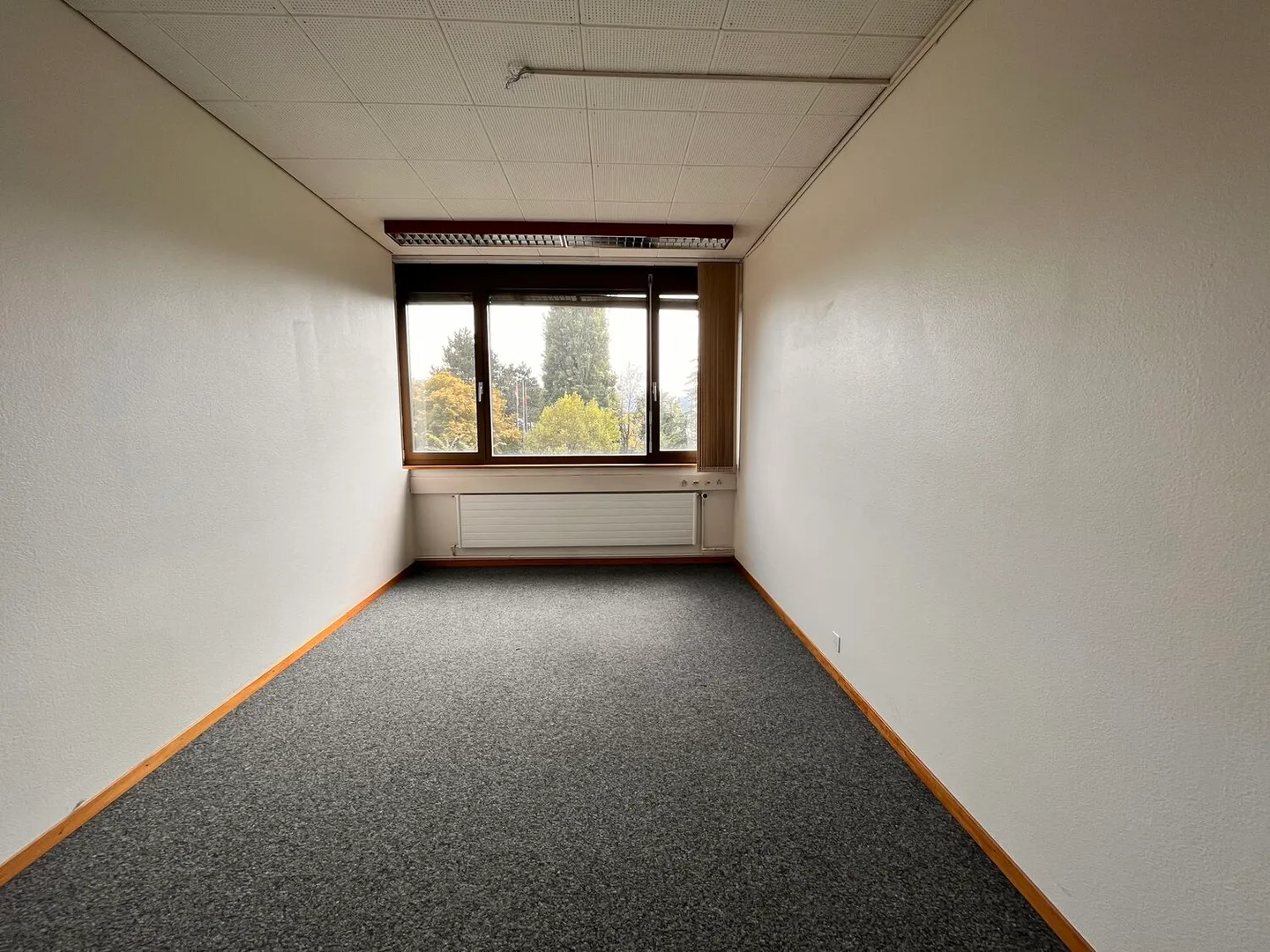 Spazio ufficio in affitto - Foto 1 di 4