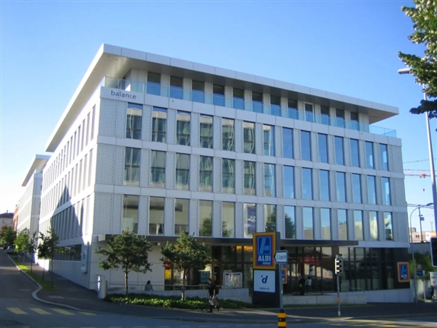 Estimation des coûts pour vos locaux de bureau à vendre ou à louer - Photo 3 sur 12