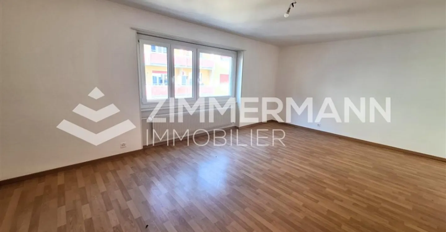 3.5 Room Apartment - Photo 5 of 5