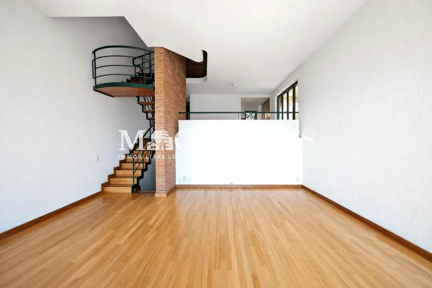 Lugano: Villa with private garden, porch and magnificent lake view - Photo 4 of 23