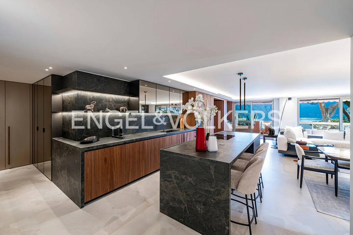 Appartamento dal design raffinato sul lago - Foto 5 di 13