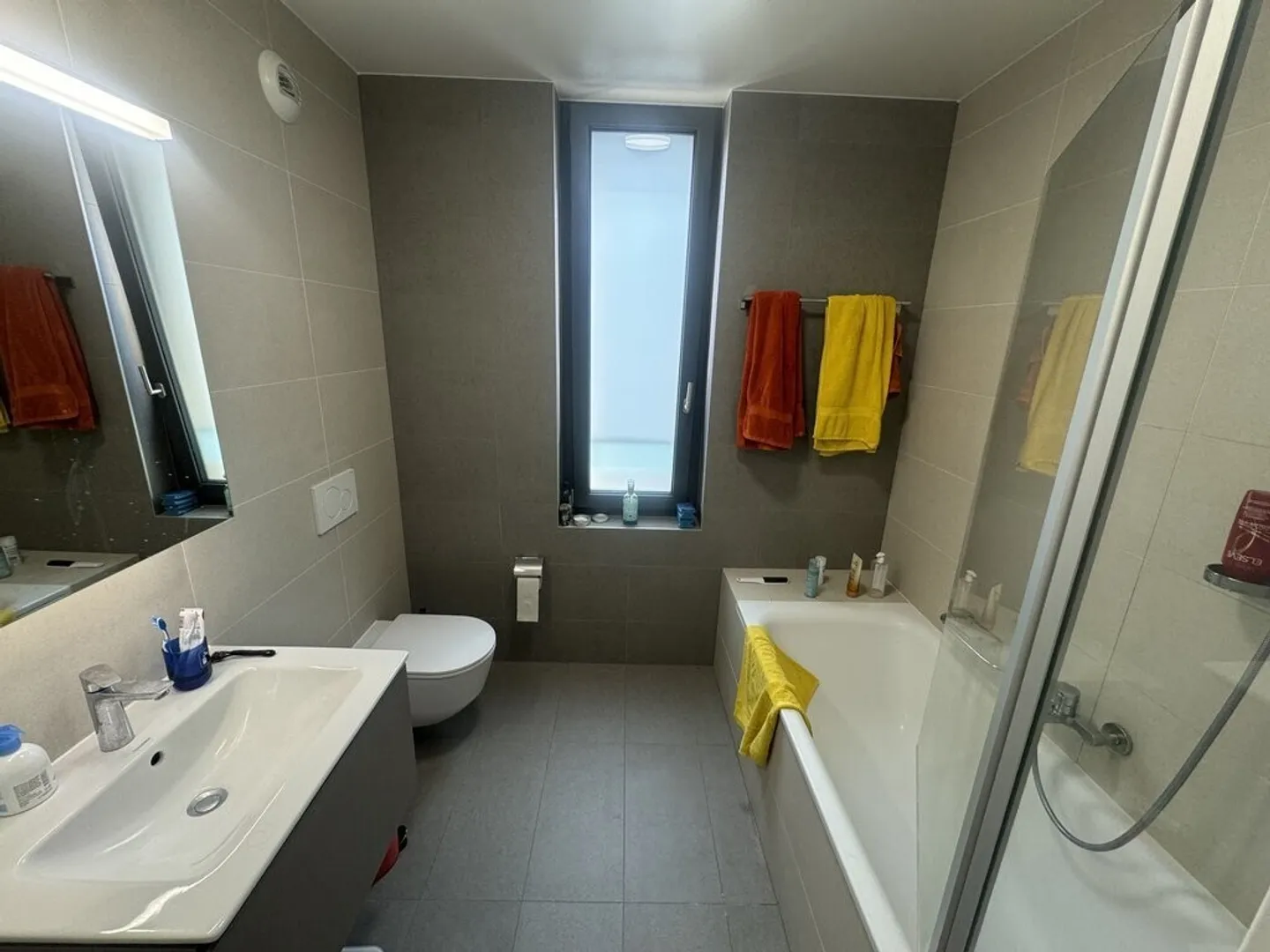 Charmant appartement avec balcon - Photo 8 sur 9
