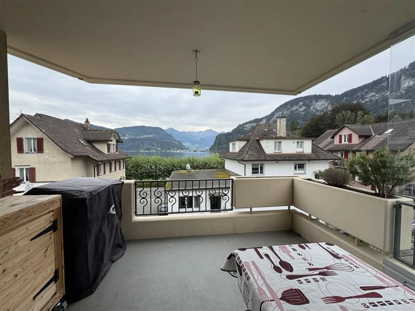 Appartamento 4,5 locali a Hergiswil NW - Foto 3 di 6