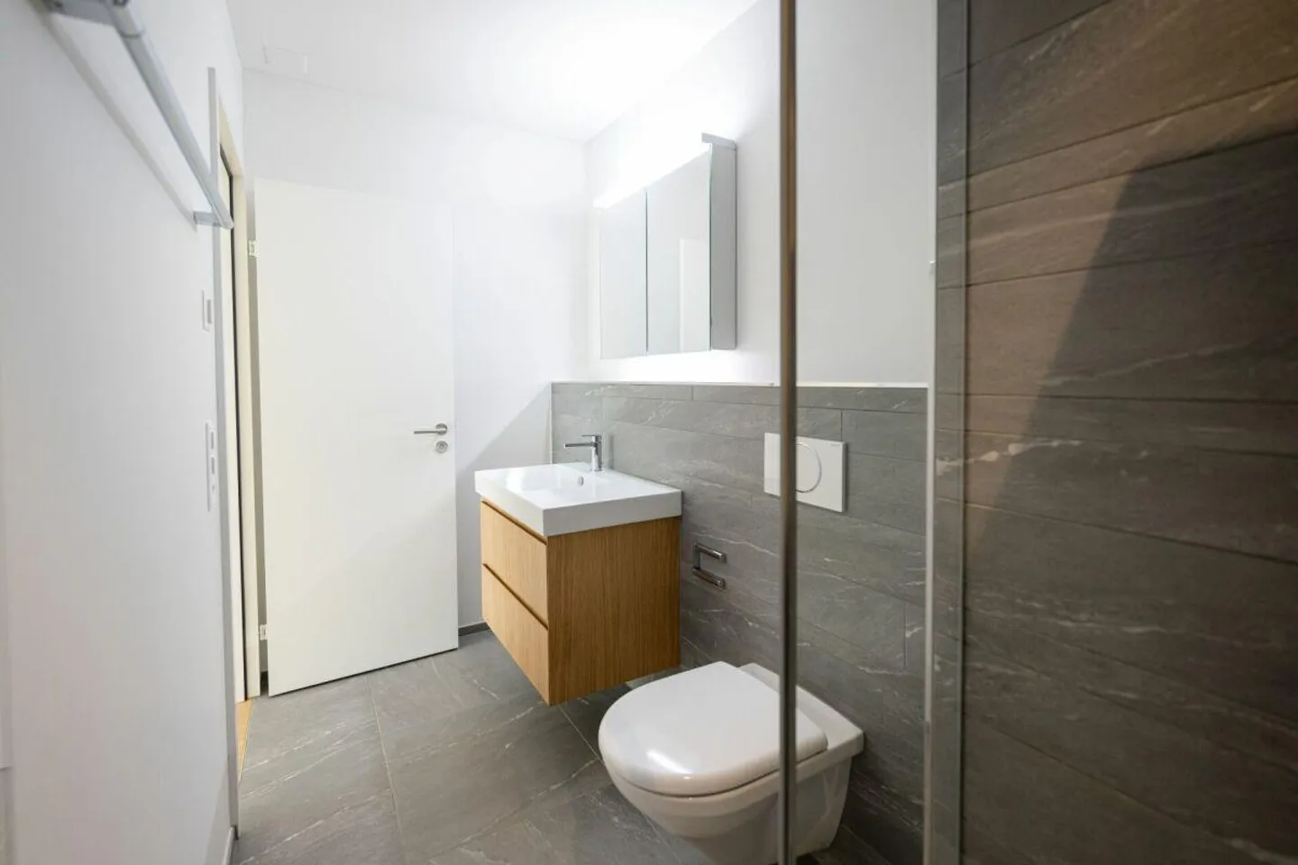 Moderne 3.5-Zimmerwohnung - Foto 7 von 13