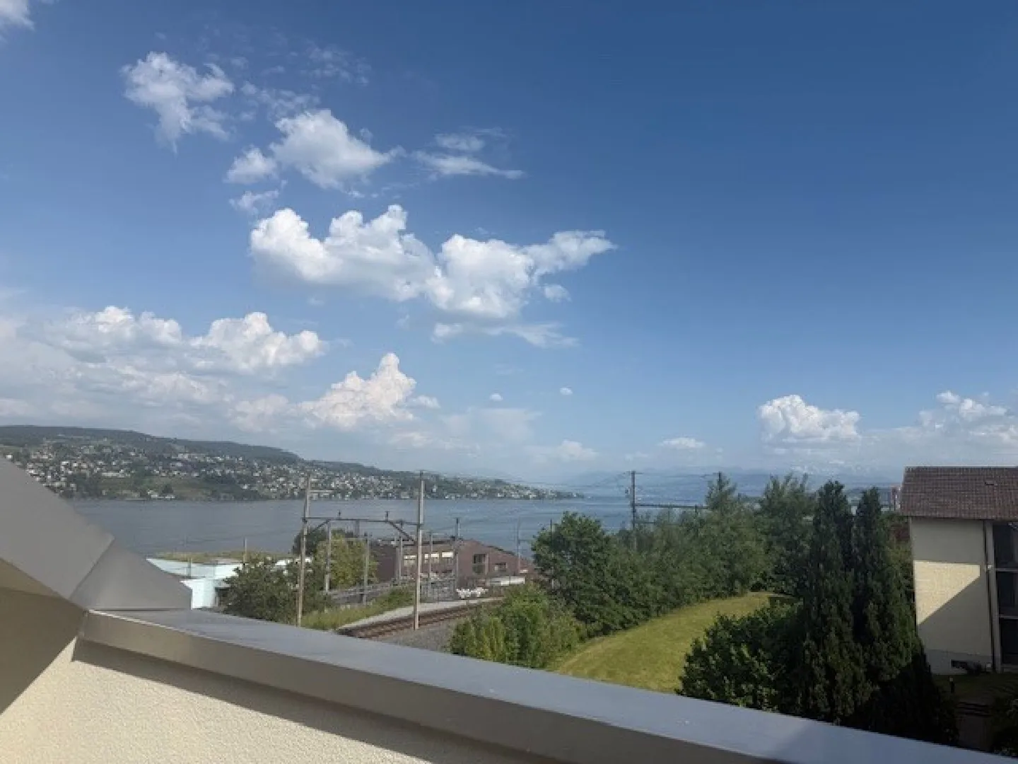 Stilvolle Attika-Wohnung in Thalwil - Foto 7 von 11