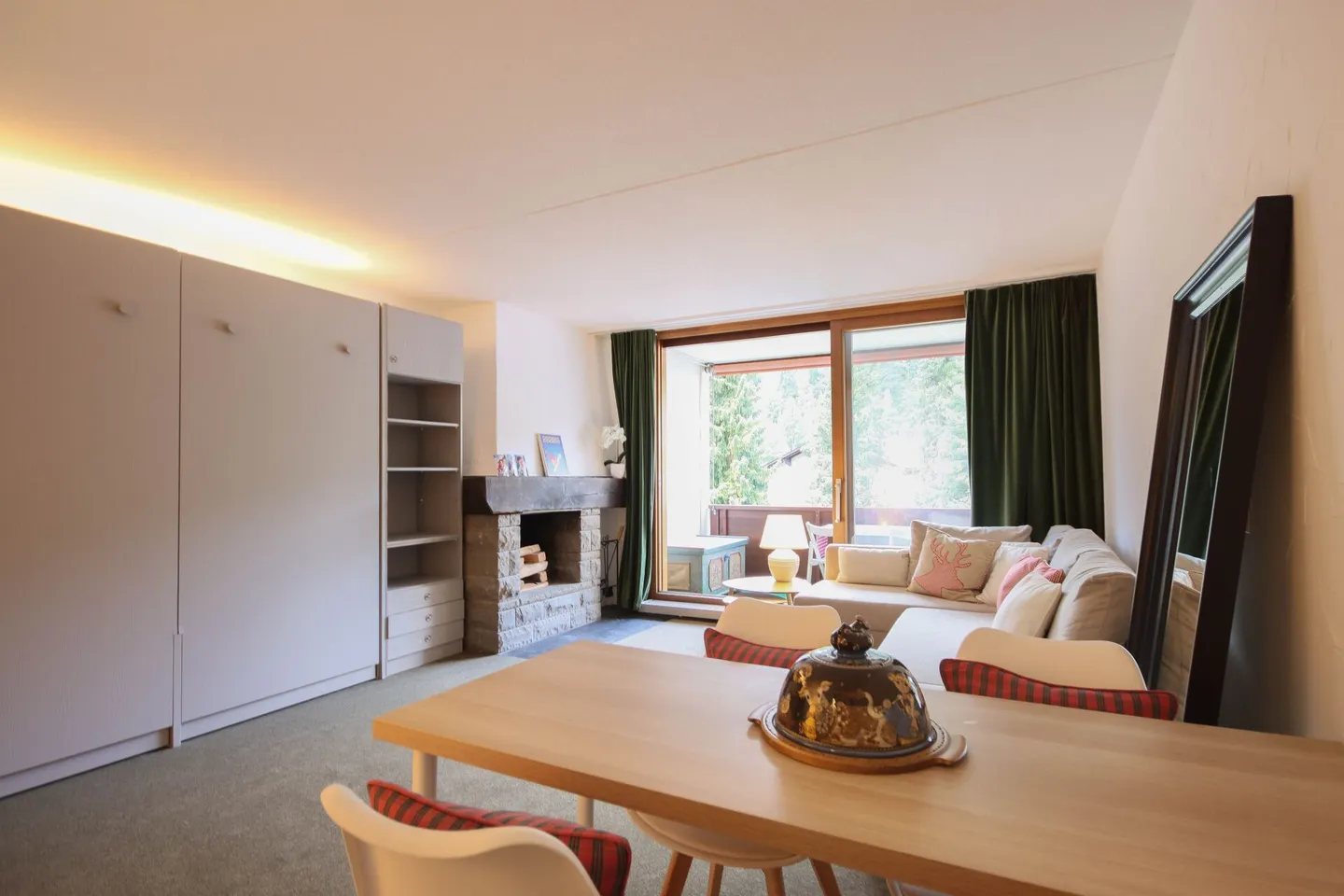 Appartamento per vacanze 1½ camere parzialmente ristrutturato al 2° piano vicino agli impianti di risalita di Laax nel 'Rancho' - Foto 5 di 15