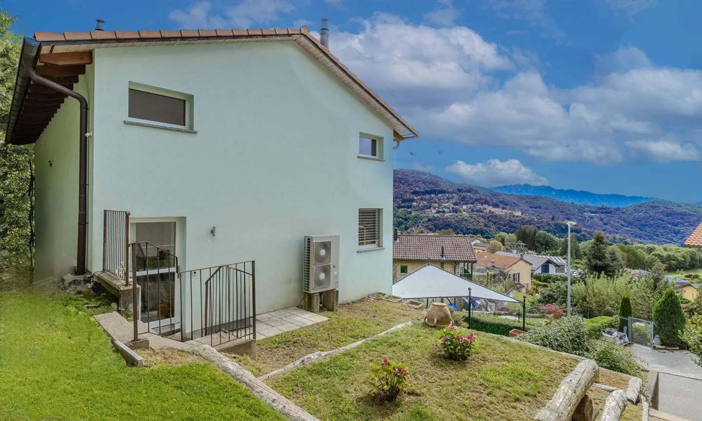 Geräumiges Familienhaus in Miglieglia - Foto 3 von 9