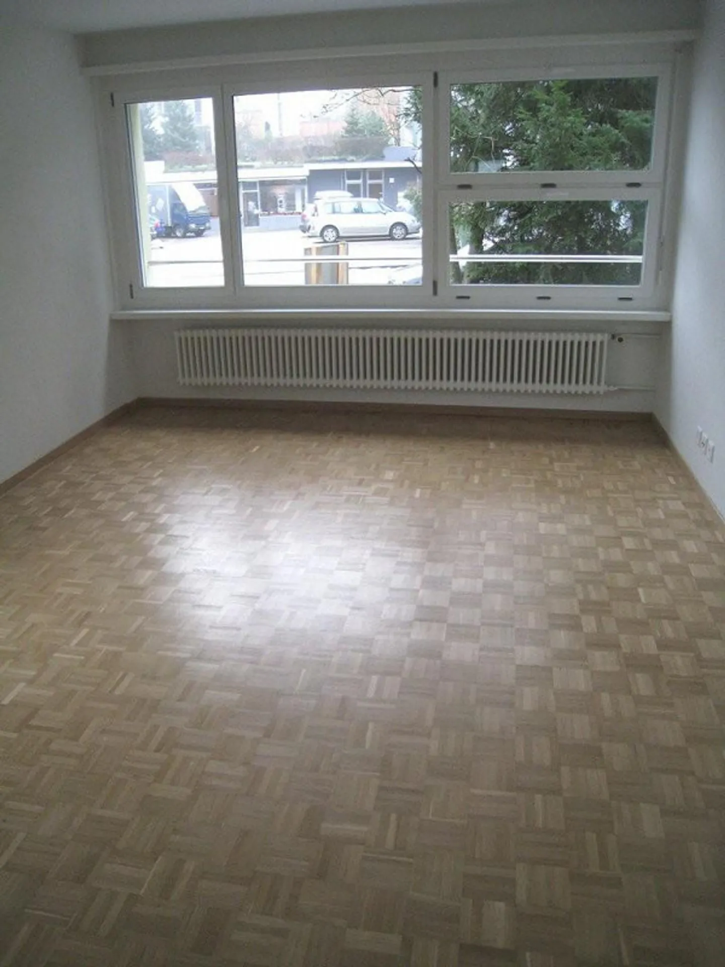 Appartamento accogliente con 1,5 stanze al piano terra disponibile dal 01.04.2026 - Foto 3 di 4