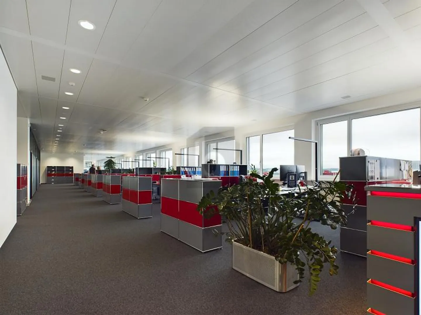 Modernes Büro an der Autobahn A1 - Foto 2 von 6