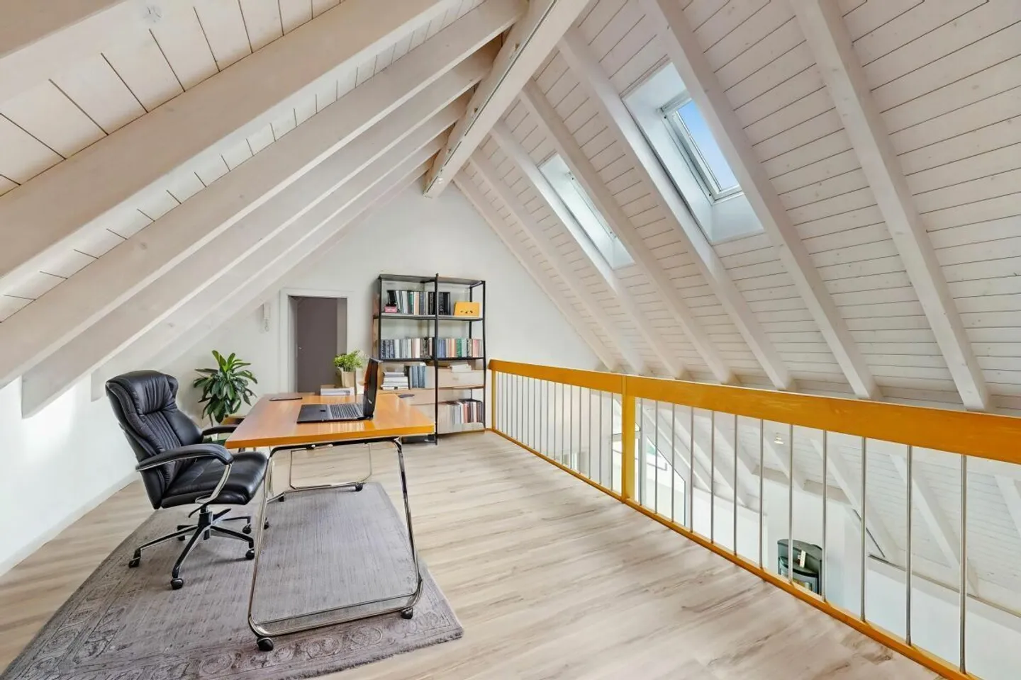 Helle 3.5-Zimmer Maisonette - Foto 4 von 22
