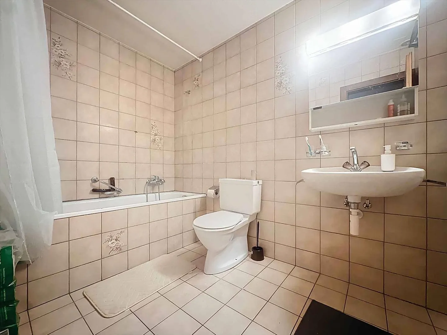 Bâtiment de revenus - Photo 8 sur 13