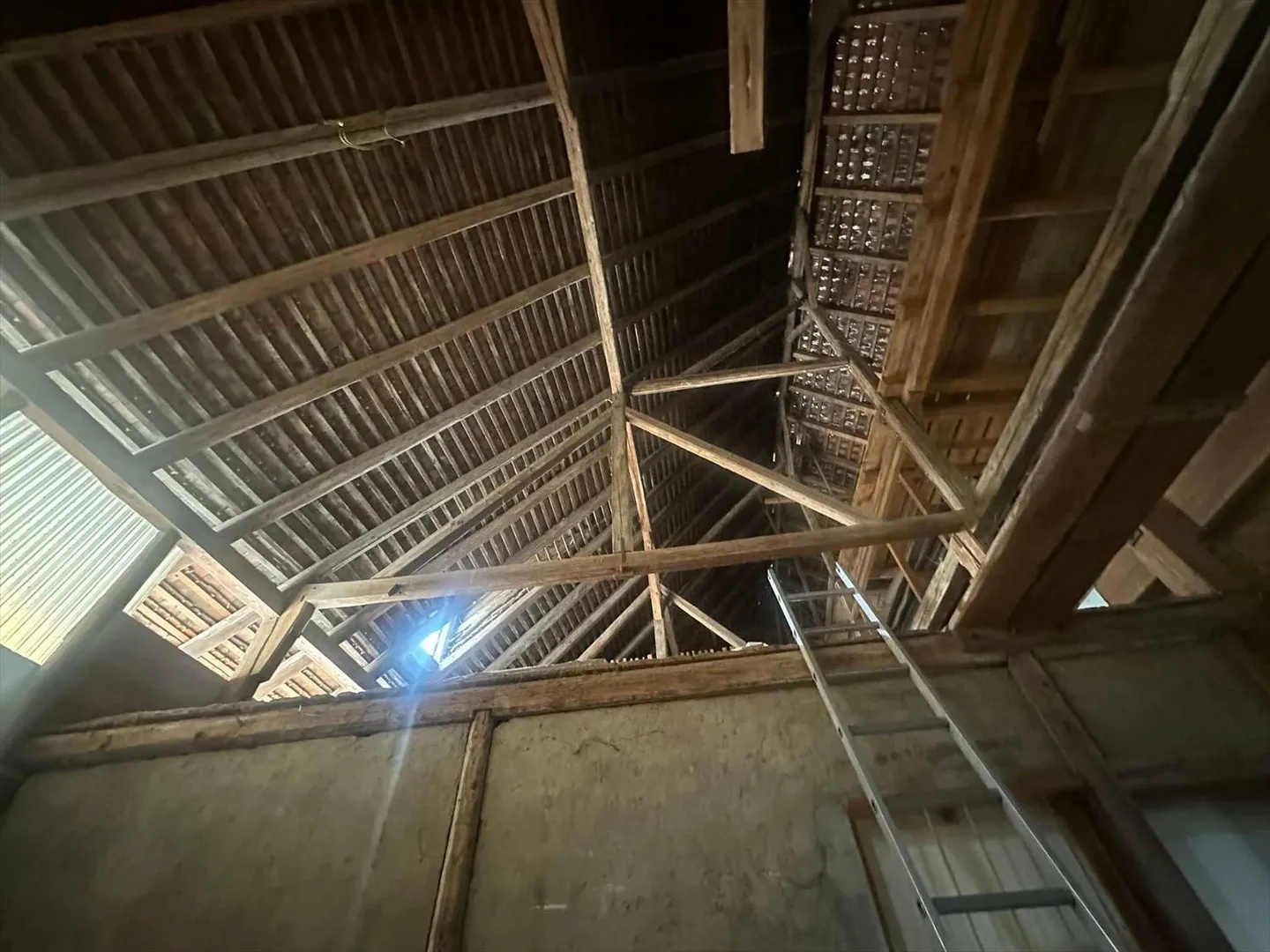 Bâtiment de revenus - Photo 10 sur 13