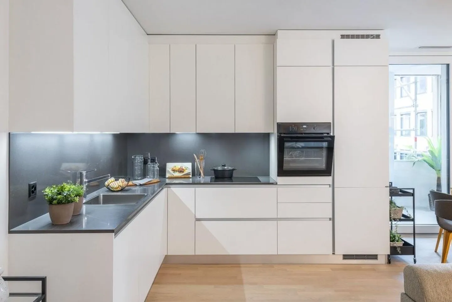 Grazioso appartamento 3.5 locali in pieno centro Locarno - Photo 2 of 5