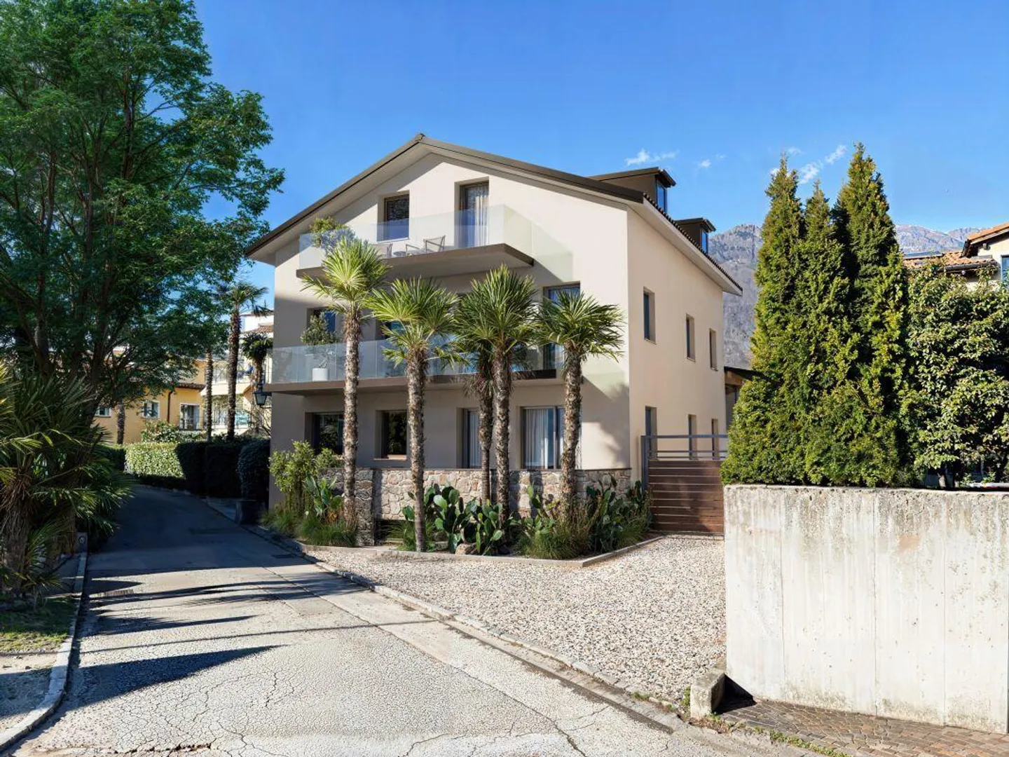 Charmante Attikawohnung in Ascona - Foto 2 von 6