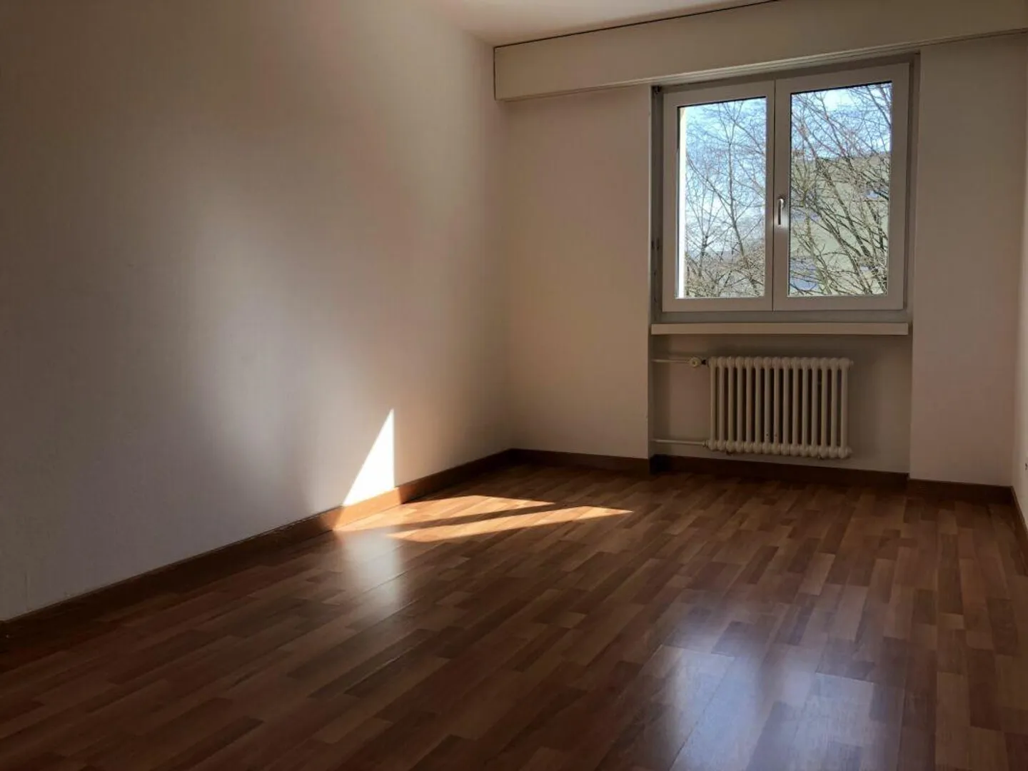 Bellissimo e luminoso appartamento di 4,5 stanze - Foto 6 di 9