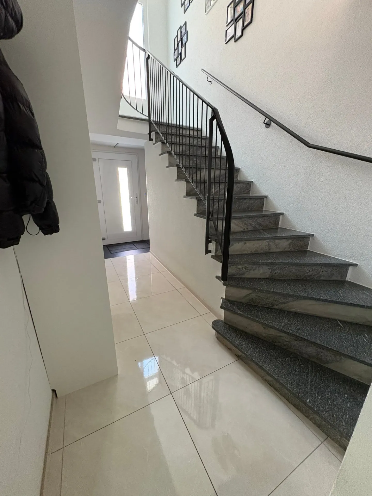 Elegantes Einfamilienhaus in Bellinzona - Foto 10 von 21