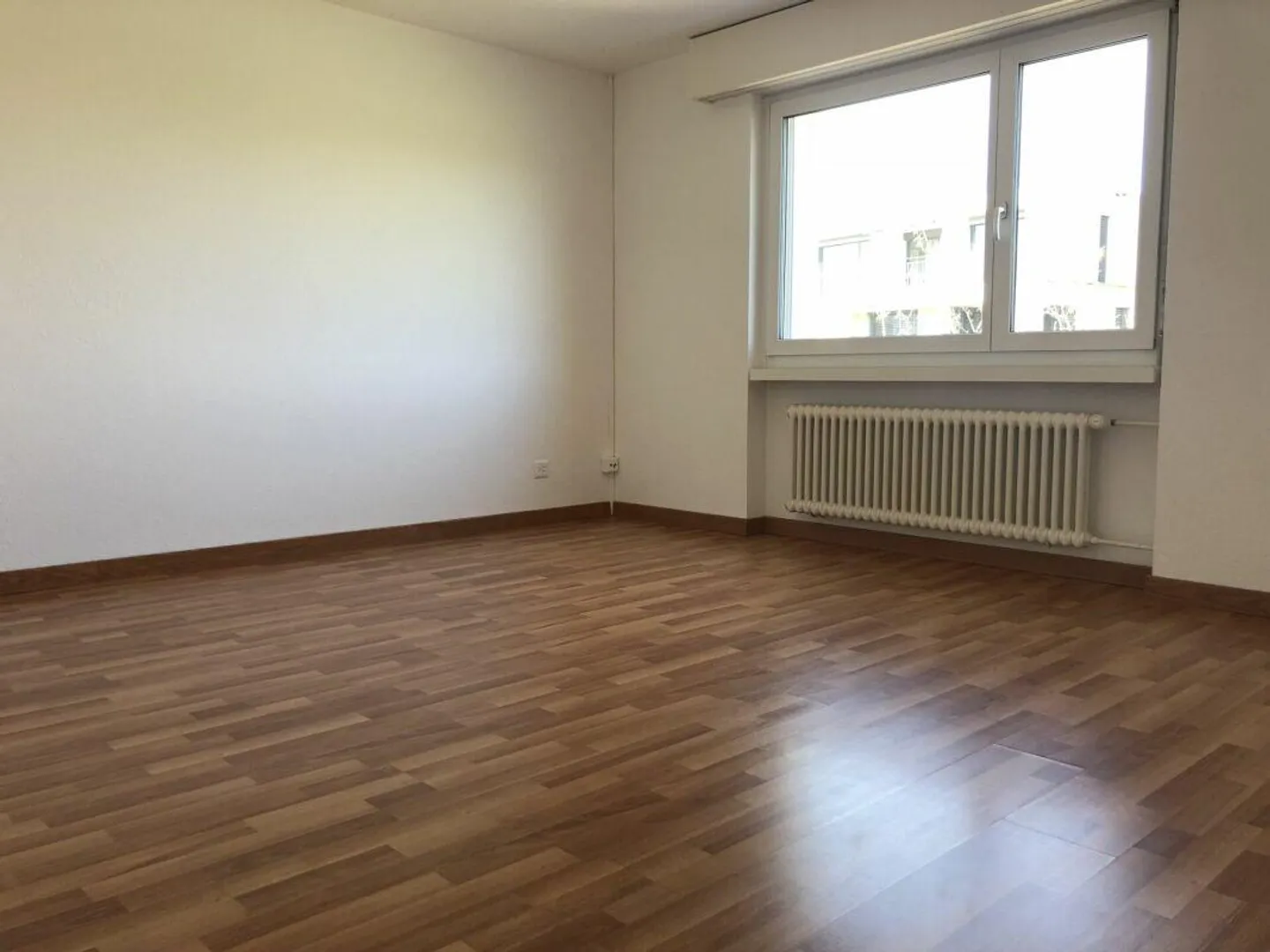 Bellissimo e luminoso appartamento di 4,5 stanze - Foto 8 di 9