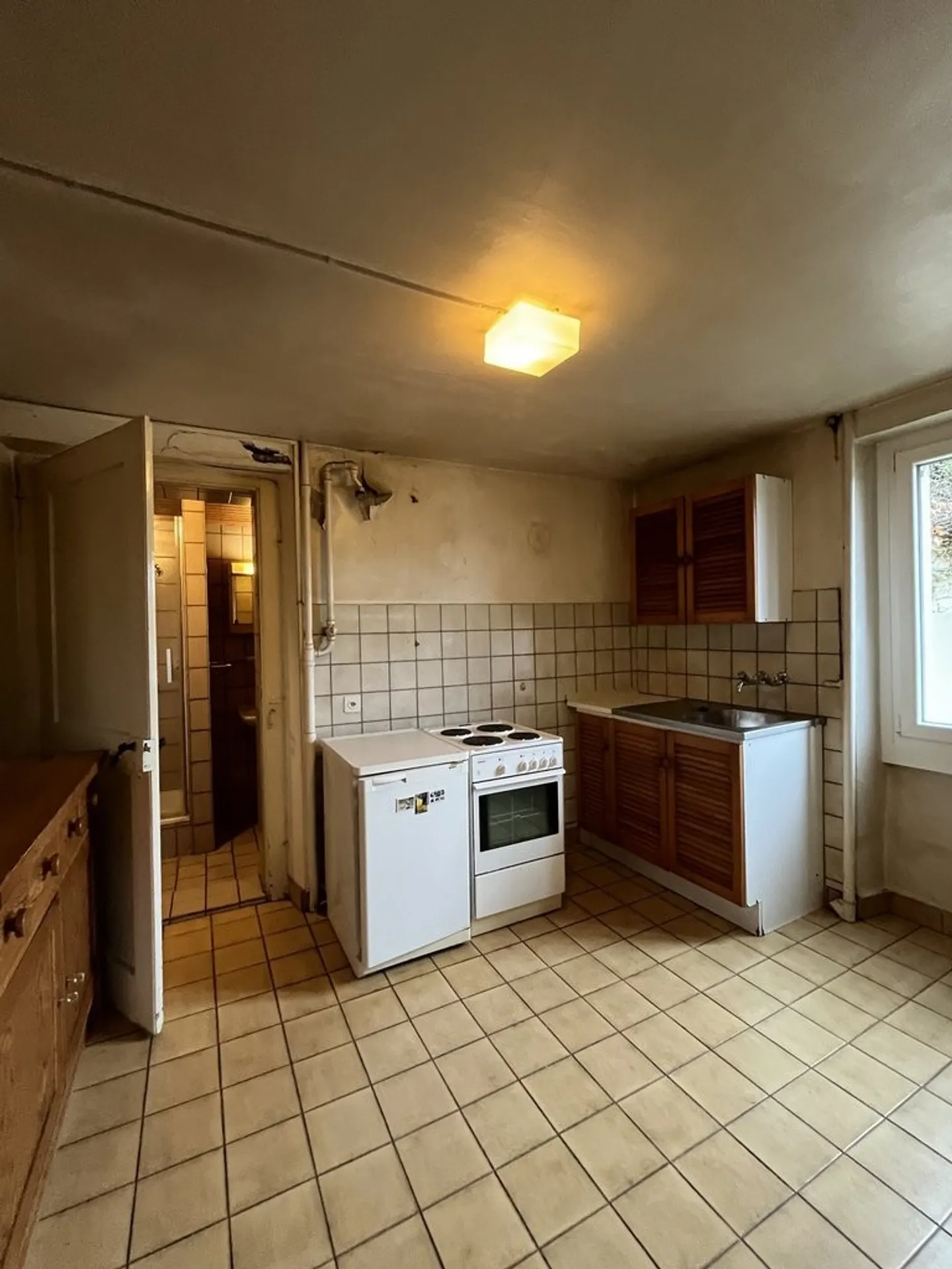 FRIBOURG (Neuveville-Viertel) - 2,5 Zimmer im 2. Stock - Foto 2 von 5